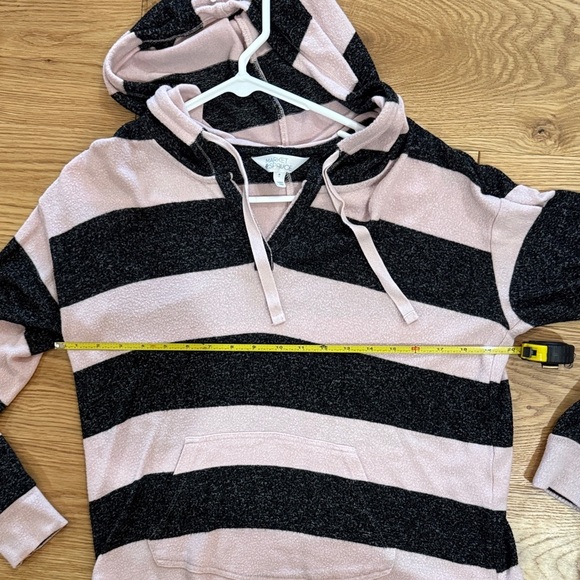 Market & Spruce Pink and Black Knit Hoodie Medium - Picture 8 of 9
